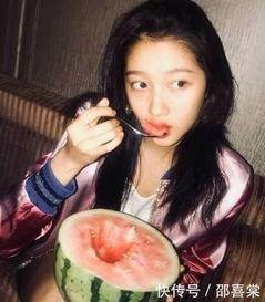 娱乐圈里吃瓜的,揭秘明星幕后故事  第1张